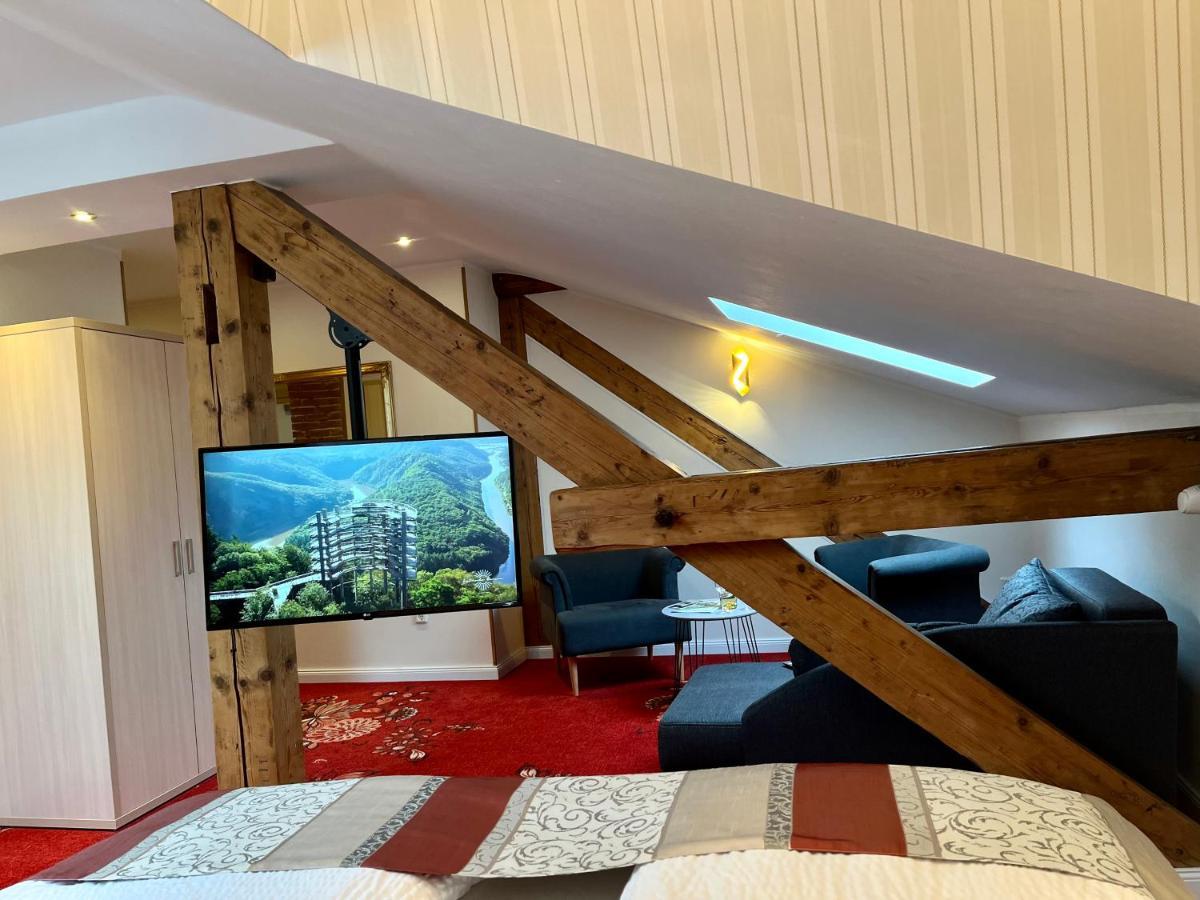 Hotel Stadtvilla Laux Merzig Buitenkant foto