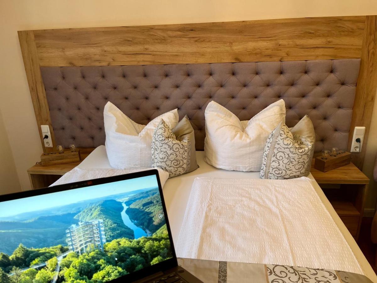 Hotel Stadtvilla Laux Merzig Buitenkant foto