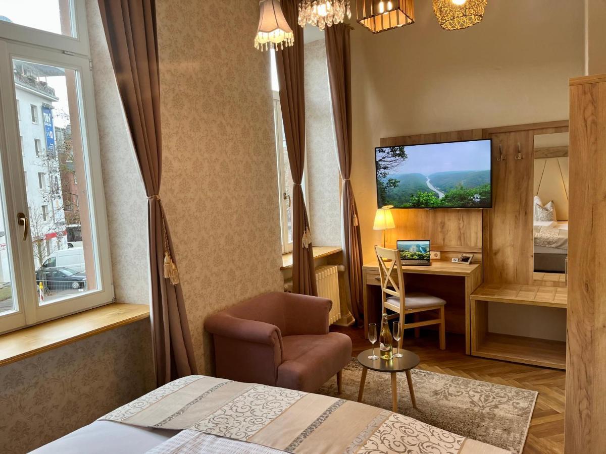Hotel Stadtvilla Laux Merzig Buitenkant foto
