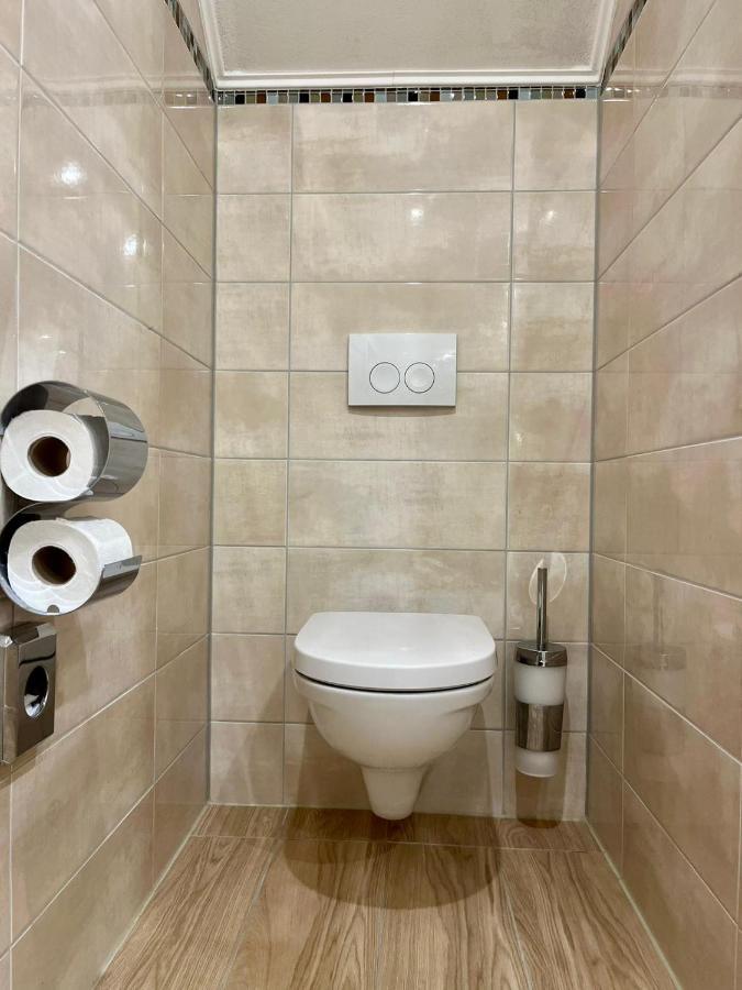 Hotel Stadtvilla Laux Merzig Buitenkant foto