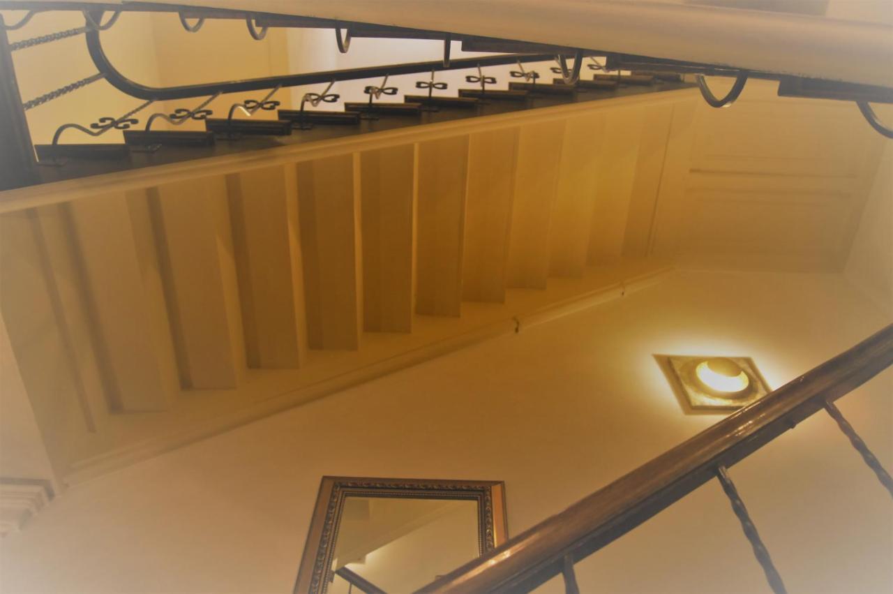 Hotel Stadtvilla Laux Merzig Buitenkant foto